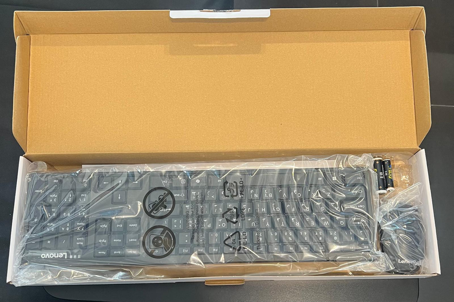 لوحة مفاتيح وماوس لاسلكيان من لينوفو 100 - أسود